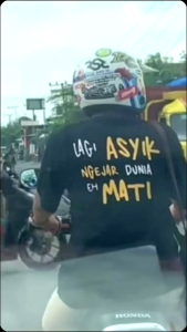 kaos kata katalagi asyik ngejar duniaeh mati