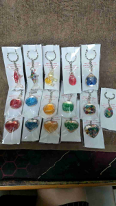 พวงกุญแจพลอยแท้ เสริมดวง เรียกทรัพย์ พลังมูจัดเต็ม!  คัดสรรพลอยแท้จากเมืองจันทบุรี เมืองแห่งอัญมณี