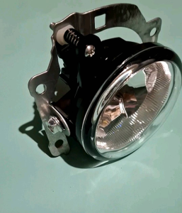 Mobil Pajero Triton 2009 ON LAMPU FOGLAMP ONLY SATUAN
