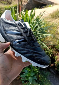 Promo sepatu bola kulit aozora mankai fg terbaru nyaman dipakai bahan kulit 100% berkualitas tinggi sudah dijahit