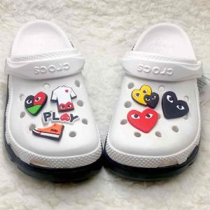 JBB 👠🌈✨ ShoeCharm CDG "Play" 🎉🎉ตัวติดรองเท้ามีรู 💃💃 เพลย์ กอมม์ 🌈สีสวย สด 👠