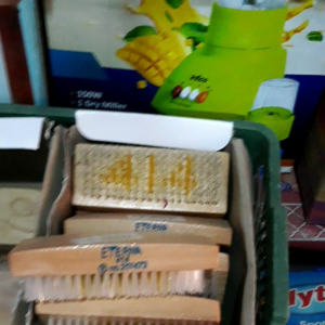 sikat cuci baju bahan kayu merk ETERNA 414