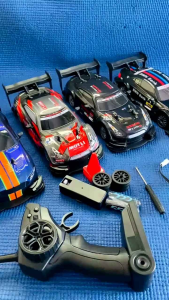 RC Drift 4WD BMW Propo Gas Bisa Pelan-Kencang Nyala Lampu LED Batre Cash Bisa Buat Lomba Bonus Roda Serep