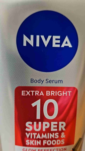 Nivea Extra Bright 10 Super Vitamins & Skin Food Lotion 180/320ml