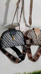 Yolan tas selempang bahu wanita tiga ruang motif
