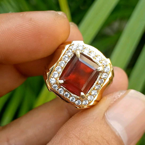 CINCIN BATU RED GARNET KOTAK KUALITAS SUPER