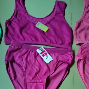 Paket 3 Pasang Miniset dan Celana dalam Remaja 12-16 Tahun Termurah