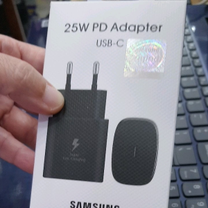 Adapter Samsung 25 W Super Fast Charging Adaptor C to C