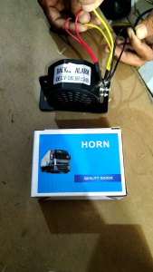 Back Buzzer 3 Suara / Alarm Mundur 3 Suara 12 Volt - 24 Volt