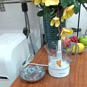 Máy vắt cam Kenwood JE290A