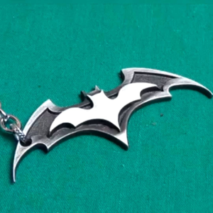 Gantungan Kunci Action Figure Batman: Koleksi Keren untuk Para Penggemar