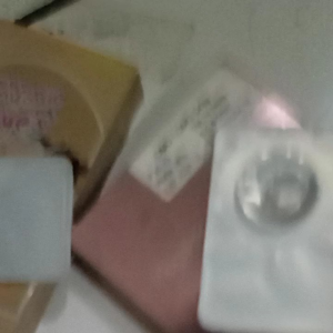 Soflen Kontak Lensa Expaid 2028: Produk Berkualitas & Perawatan