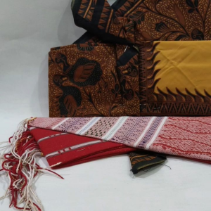 Bulang dan Gotong Pakaian Adat Simalungun