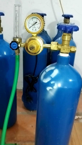Bình khí CO2 hàn migbình khí CO2 hàn sắt 8 lít nhỏ gọn tiện lợi khi mang đến công trình