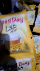 Good Day Latte Buttersco 22g 1 dus 12 renceng 120 sachet