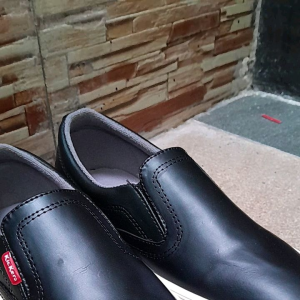 Promo 5.5 Sepatu casual pria sneakers slip on KicKers SP 125 style santai