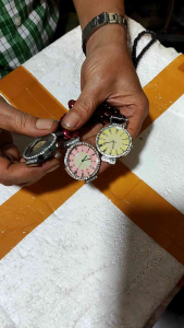 Jam Kalung MNL Bulat Kesehatan