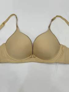 Bra 1pcs Underwire bra for lifting and pushing up the cups.