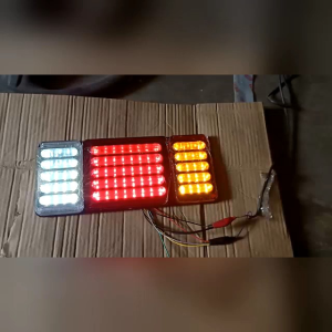 Lampu stop lamp led ukuran 14x33cm kedip 24v harga per set 2pc