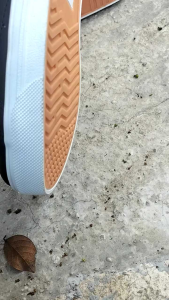 sepatu kasual pria kerjah sepatu kulia \jalan jalan