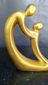 Tượng trang trí biểu tượng Cha Con hoặc Mẫu Tử vật phẩm trang trí  cao 23cm