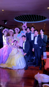 โปรมา 4 จ่าย 3 Riverside Carnival Cruise Voucher Buffet ล่องเรือดินเนอร์แม่น้ำเจ้าพระยา 2 ชั่วโมง พร้อมอาหารบุฟเฟ่ต์ซีฟู้ด  กุ้ง หอย แซลมอน ชมวิวแม่น้ำเจ้าพระยา ฟังเพลง ดนตรีนักร้อง การแสดง จากทางเรือ ผ่านจุดถ่ายรูปสวยๆ เช่น วัดอรุณราชวราราม  ไอคอนสยาม 8