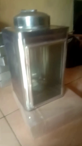 toples kaleng kerupuk jadul tradisional