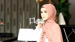 Jilbab Pashmina Ayunda Cerutty By Flow Idea Hijab