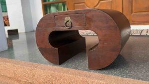 (มือสอง) โต๊ะข้างเตียง ลิ้นชัก ตู้ข้างเตียง ไม้สัก ชั้นไม้สัก สีน้ำตาลเข้ม ไม้สักแท้ 50x40x30cm แนวย้อนยุค เรโทร วินเทจ Used Teak Wood Nightstand