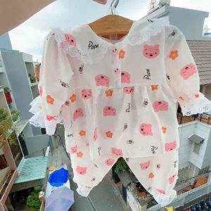 Set bộ dài tay bé gái Mina Bebé họa tiết bé gấu cực xinh chất vải đũi hàn mềm mại thoáng khí (5-15kg)