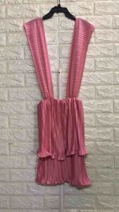 ชุดเอี้ยมกระโปรง ระบายชั้นๆ ผ้าอัดพลีท ชุดเอี้ยมกระโปรง ระบายชั้นๆ ผ้าอัดพลีท