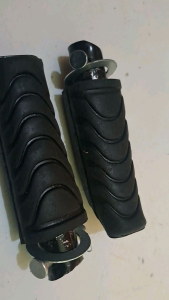 Karet Footstep Belakang & Blade Revo Absolute untuk Motor Vario, Supra X, dan 125 FI