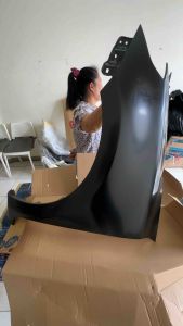 บังโคลนหน้า SUZUKI SWIFT 2019 - 2023  ไม่มีรูไฟแก้ม