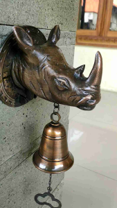 Bel Lonceng Pintu Rumah Kuningan Antik Motif Badak 1 Pcs