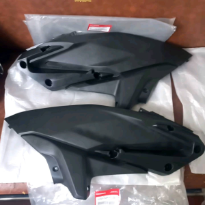 nhựa nhám gác chân sau Click 2013 - 2015