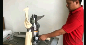 GOLDEN BULL MEDICINE SPICE NUT KACANG SOYA BEAN MEDICAL DRUGS BLENDER BLENDING GRINDER GRINDING CRUSHING CRUSHER POWDER MAKER CWH TOOLS SDN BHD CWH TOOLS TRADING CWH GROUP HL-08B