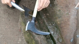 Agricultural Sickle Mower Harvesting Weeding fishing cut tree Sabit rumput serbaguna Pemotong Pokok. Local Stock