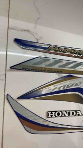 Bộ tem wave S 2012 màu xanh hàng nhập Thái Lan chất lựợng cao dành trang trí riêng cho dòng xe này tem in lụa hàng 3 lớp màu sắc rất đẹp và bền giá bán cực tốt bán lẻ như bán sỉ