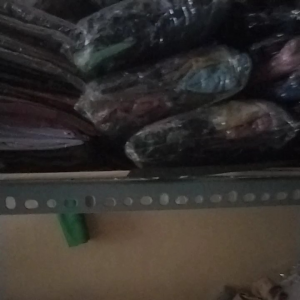 Schrunchie Ikat Rambut: Aksesoris Rambut Praktis