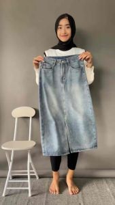 Rok Midi 7/8 Jeans Stretch Belah Depan A-Line Hightwaist