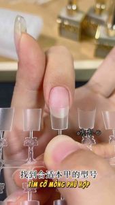 Thanh nối móng xương cá - móng tip nối móng mới nhất