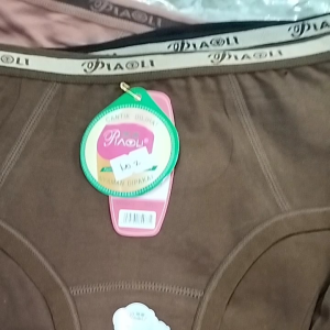 Celana Dalam Wanita Piaoli