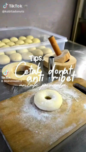 Cetakan Donat Berkualitas Tinggi: Set 3 Pcs Dari Kayu Jati Belanda + Penekan + Pembolong + Pembatas Adonan