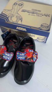รองเท้านักเรียนอนุบาลชายสีดำ ลายสไปรเดอร์แมนม่ไฟกระพริบ ไซส์ 27-31