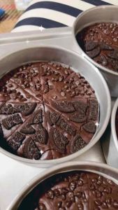 บราวนี่ หน้าช็อค ยกถาด 8 ชิ้น ไม่ตัดแจ้ง หน้าขายดี ร้านเลย