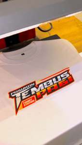 Kaos pasukan tembus pagi