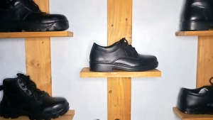 Brotherboots Safety Shoes Kulit Sapi Ujung BesiSepatu Safety Ujung Besi Asli Kulit Sapi Sepatu Kerja ProyekKontruksiBengkel