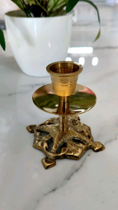 Tempat lilin kuningan motif karawang / candle holder - polished brass