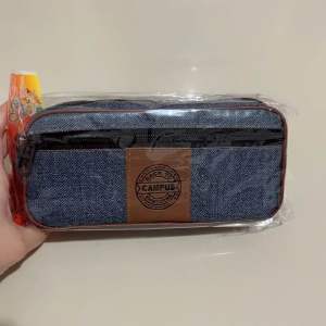 Kotak Pensil Sleting Simple Elegan HD 214 /Jeans ST 781