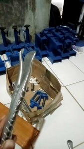 Cukil Ban Motor Barang Berkualitas | Sepasang